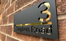Skipton Lodge